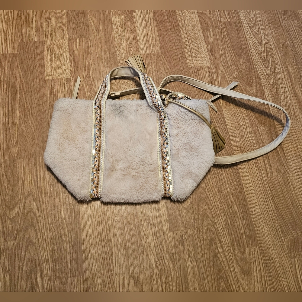 Elegant Cream Faux Fur Tote Bag